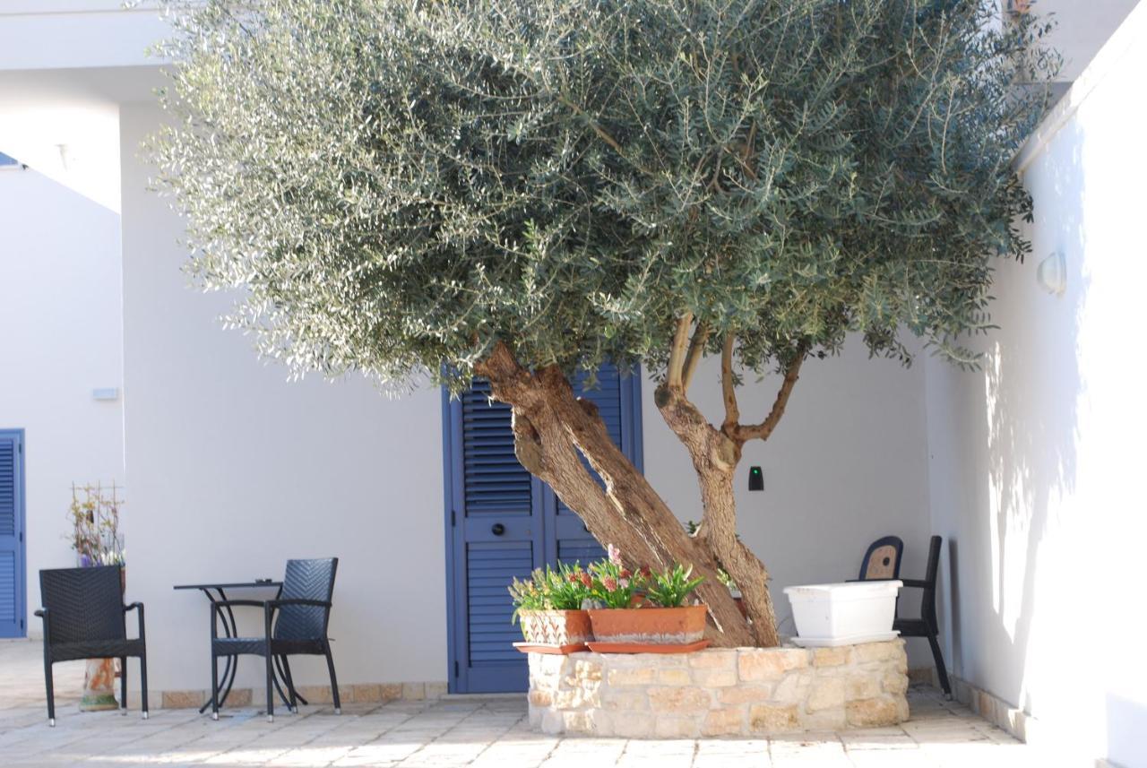 Madigans Rooms Bed&Breakfast Lecce Exterior photo