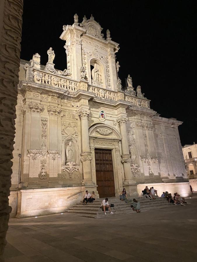 Madigans Rooms Bed&Breakfast Lecce Exterior photo